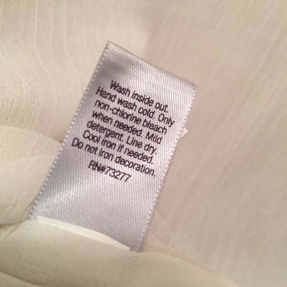 NWT Pretty Beaded Jennifer Lopez Top - Picture 4 of 5